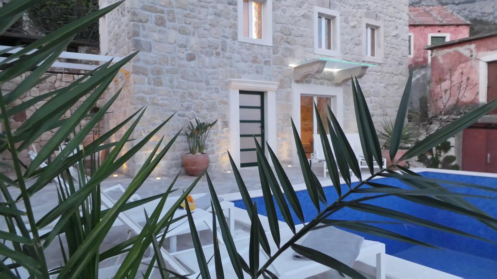 Villa Toni Makarska Exterior photo