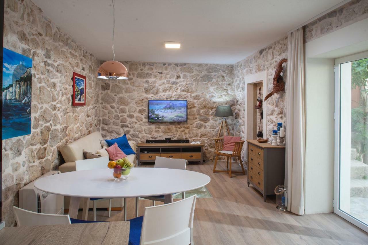 Villa Toni Makarska Exterior photo